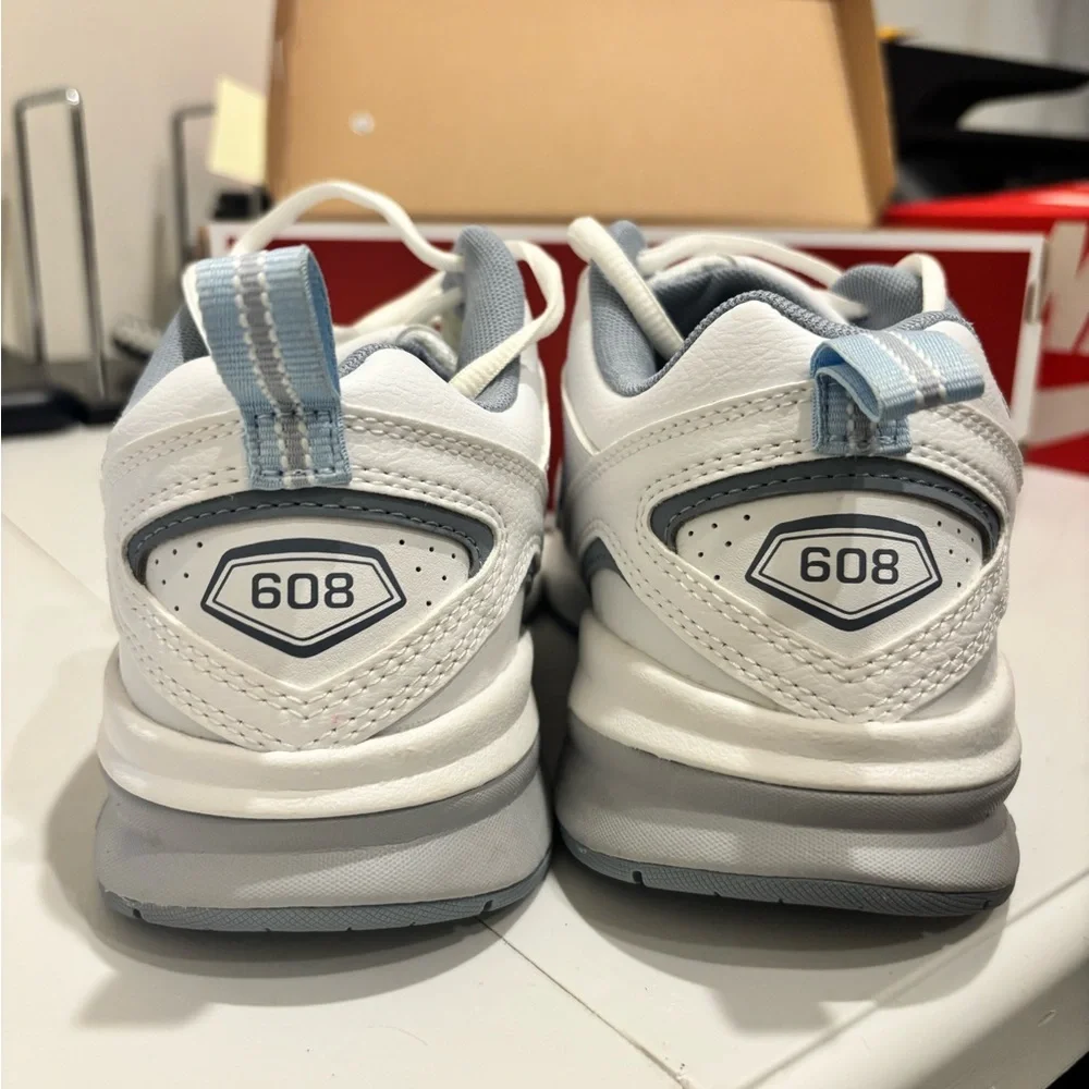 New Balance White/baby blue 608V4 women’s - Picture 4 of 6